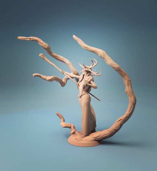 Female Druid | TABLETOP SCALE | TTRPG Miniature | Rescale Miniatures | Unpainted, Unplated Resin 8k