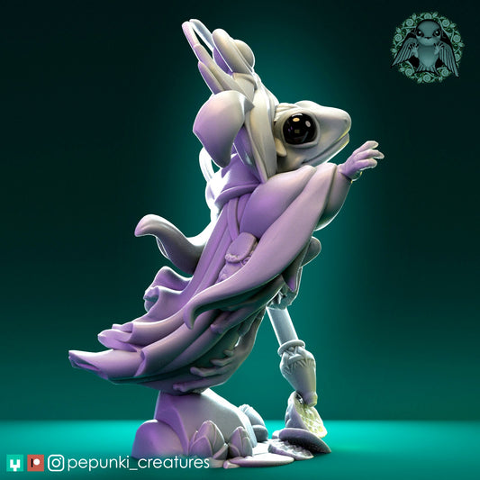 Dart Frog, Magician Witch Warlock Druid | Tabletop or Display Scale | D&D Humblewood TTRPG Miniature | Pepunki Creatures
