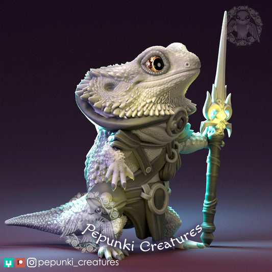 Bearded Dragon Warrior | Tabletop or Display Scale | D&D Humblewood TTRPG Miniature | Pepunki Creatures
