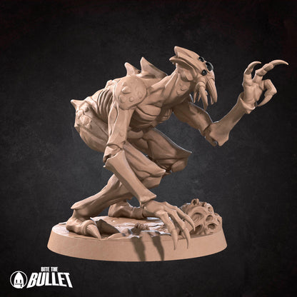 D&D TTRPG miniature of an Ettercap creature from Bite the Bullet set by Tattles Told 3D, detailed fantasy monster figure.