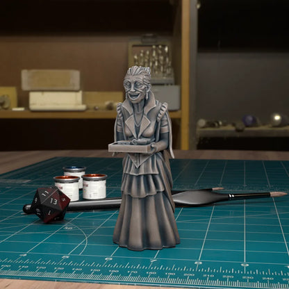 CoS Lydia Petrovna | D&D TTRPG Mini | TytanTroll Miniatures