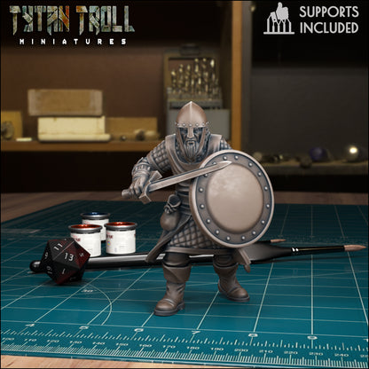 CoS Man at Arms | D&D TTRPG Mini | TytanTroll Miniatures