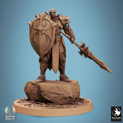 D&D TTRPG miniature of Sentinel of Aetherium Bastion of Purity warband by Tattles Told 3D, featuring a great commander with spear and shield.