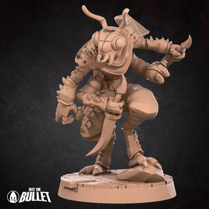 Bullet Heroes, Thri-Kreen Assassin | D&D Pathfinder TTRPG Miniature | Bite the Bullet