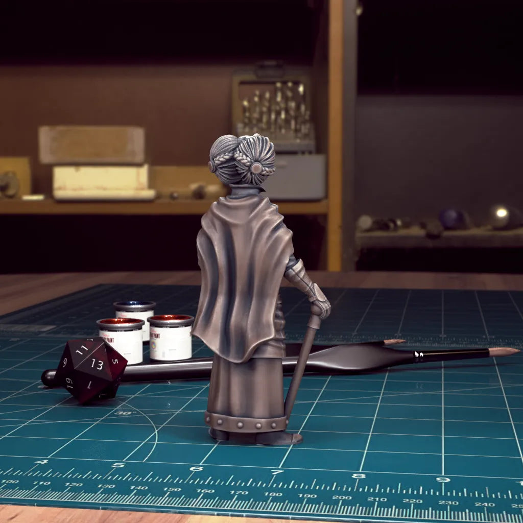 CoS Lady Fiona Wachter | D&D TTRPG Mini | TytanTroll Miniatures