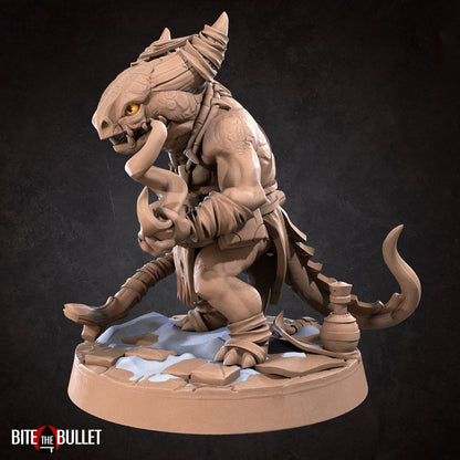 Kobold Sorcerer | TABLETOP SCALE | D&D TTRPG Miniature | Bite the Bullet