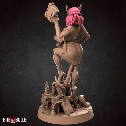 Exxotic Liz | Tiefling Book Pinup SFW NSFW Model Miniature | Bite the Bullet