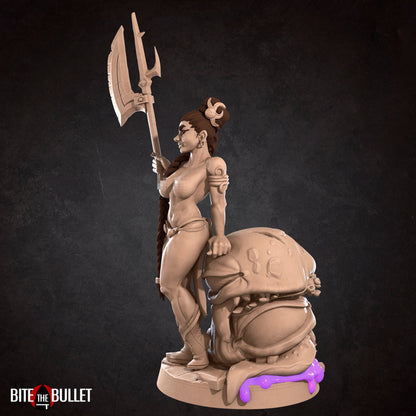 Exxotic Lizzy | Dwarf Monster Hunter Pinup SFW NSFW Model Miniature | Bite the Bullet