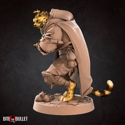 Smuggler Tabaxi | TABLETOP SCALE | D&D TTRPG Miniature | Bite the Bullet | Unpainted, Unplated Resin 8k