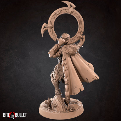 Moon Elf Rogue, Eve | TABLETOP SCALE | D&D TTRPG Miniature | Bite the Bullet | Unpainted, Unplated Resin 8k