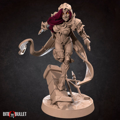 Vampire Rogue | TABLETOP SCALE | D&D TTRPG Miniature | Bite the Bullet | Unpainted, Unplated Resin 8k