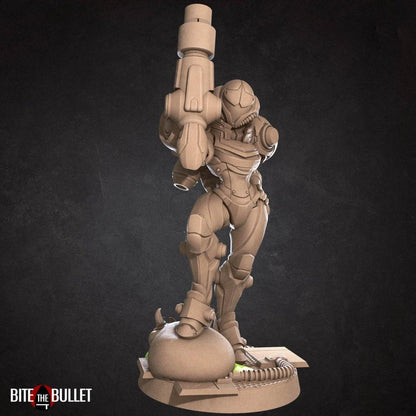 Exxotic Susana | Space Marine Bounty Hunter Pinup NSFW Model Miniature | Bite the Bullet
