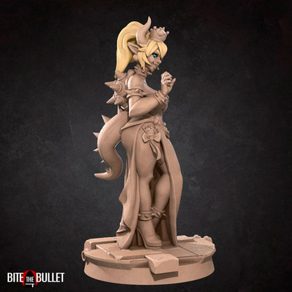 Exxotic Penelope, Tortle Princess | Pinup SFW NSFW Model Miniature | Bite the Bullet