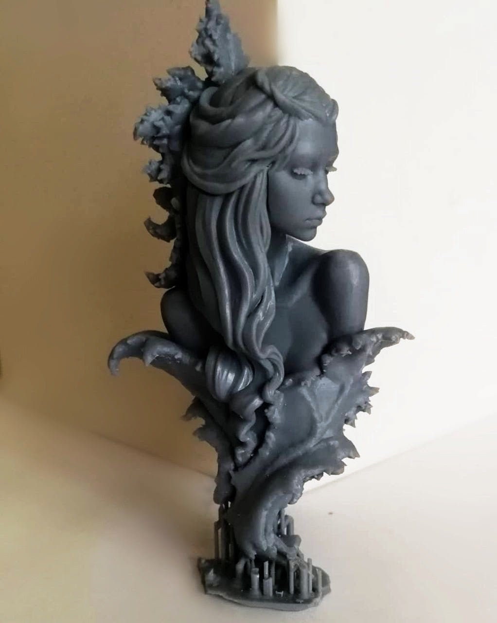 Fae in Prickly Leaves | D&D TTRPG Fantasy Bust | Blackthorn Miniatures