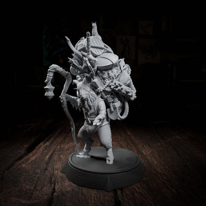 Peten Climber, Feywild Merchant | Tabletop, Display Scale, Bust | TTRPG D&D Miniature | Cripta Studios