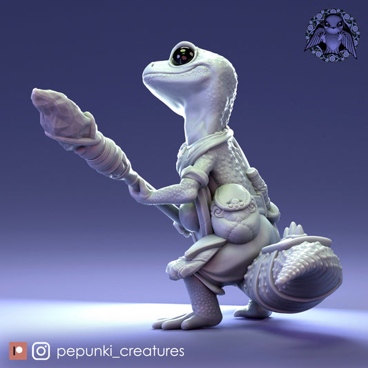 Leopard Gecko Spearman | Tabletop or Display Scale | D&D Humblewood TTRPG Miniature | Pepunki Creatures