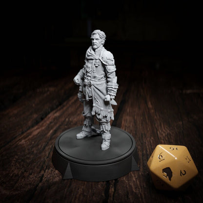Baur Darfon, Escaped Prisoner | Tabletop or Display Scale | TTRPG D&D Miniature | Cripta Studios