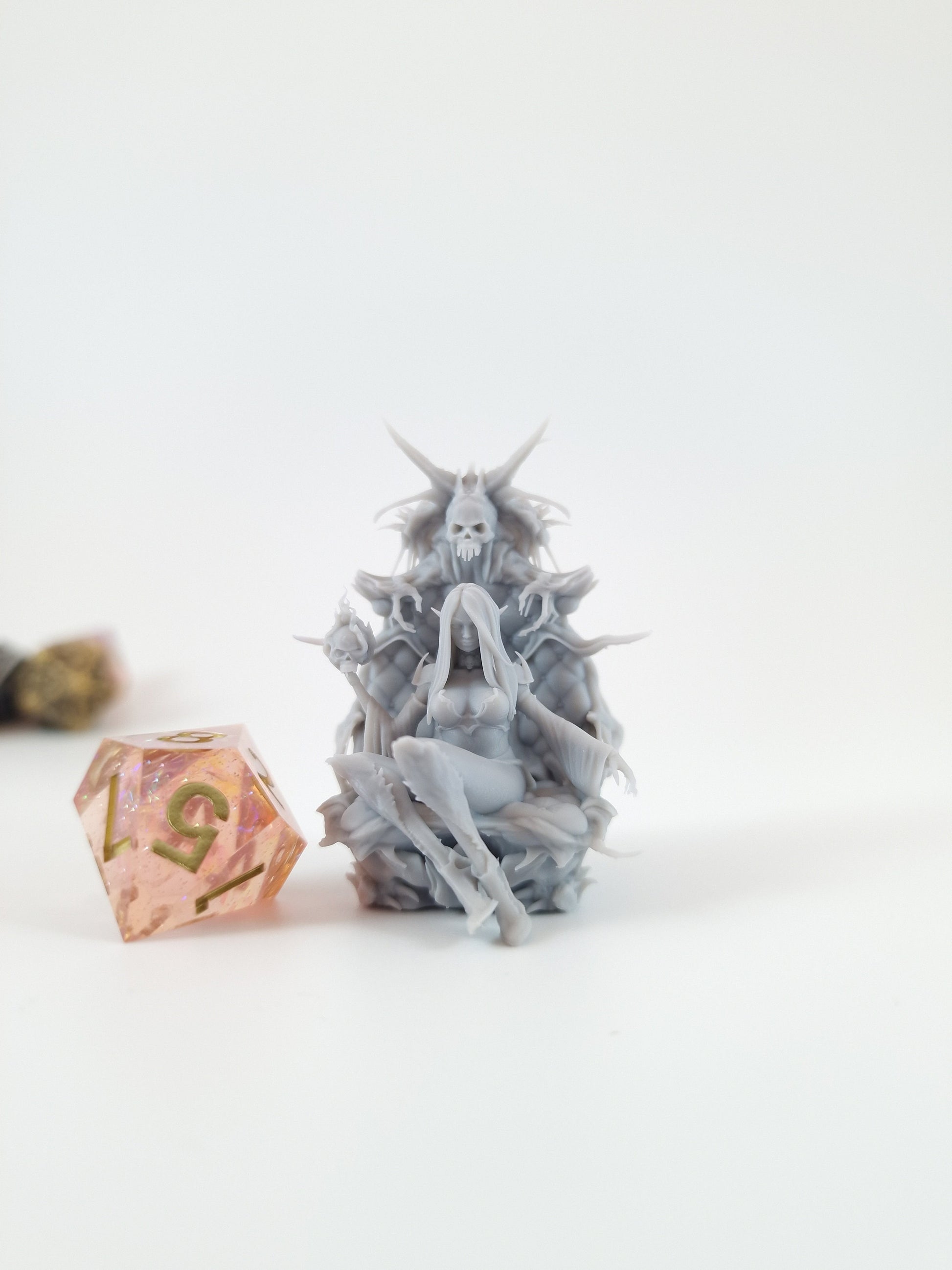 Queen of Hell | TABLETOP SCALE | TTRPG Miniature | Hold My Miniatures