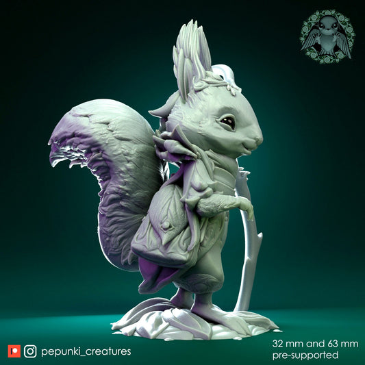 Squirrel Druid | Tabletop or Display Scale | D&D Humblewood TTRPG Miniature | Pepunki Creatures