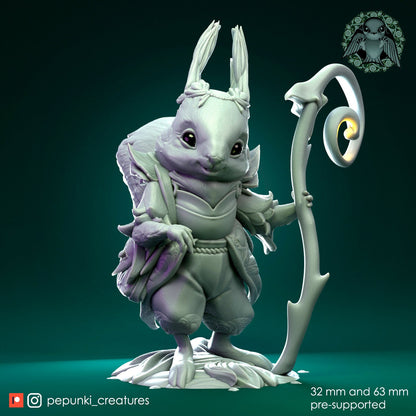 Squirrel Druid | Tabletop or Display Scale | D&D Humblewood TTRPG Miniature | Pepunki Creatures