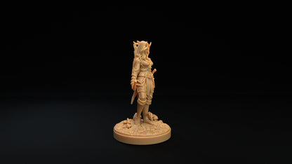 Yasmine, Tiefling Girl, Ranger Rogue Fighter | D&D Miniature | TABLETOP SCALE | The Dragon Trappers Lodge | Unpainted, Unplated Resin 8k