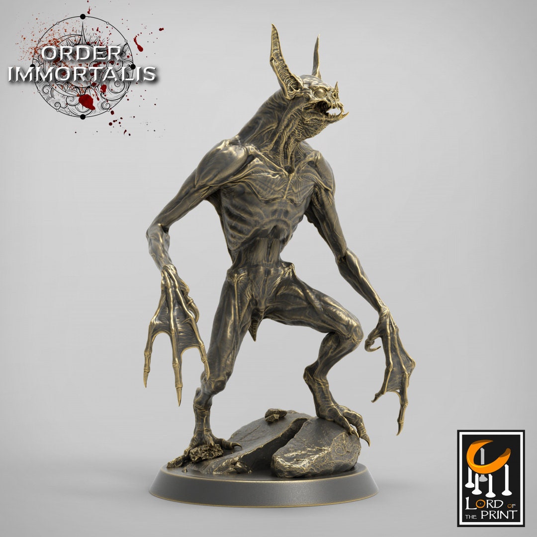 Imperfect Vampire | TABLETOP SCALE Monster Miniature | Order Immortalis | Rescale Miniatures