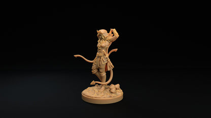 Yasmine, Tiefling Girl, Ranger Rogue Fighter | D&D Miniature | TABLETOP SCALE | The Dragon Trappers Lodge | Unpainted, Unplated Resin 8k
