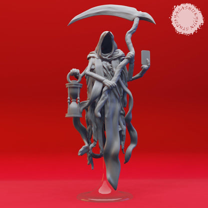 Wraith | TABLETOP SCALE | TTRPG Monster Miniature | Yasashii Kyojin Studio