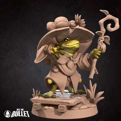 Frogfolk Wizard | TABLETOP SCALE | D&D Humblewood TTRPG Miniature | Bite the Bullet