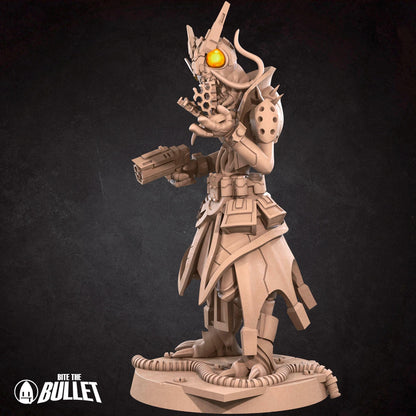 Locust Technomancer, Space Alien | Tabletop Gaming Scale Resin Miniature | Bite the Bullet | Bullet Galaxy