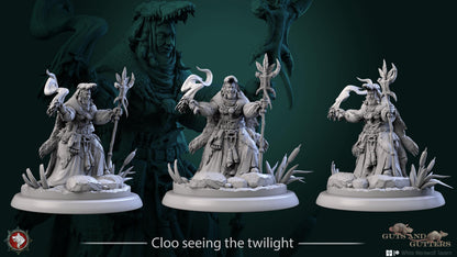 Cloo Seeing the Twilight | TABLETOP SCALE | TTRPG Miniature | White Werewolf Tavern | Unpainted, Unplated Resin 8k