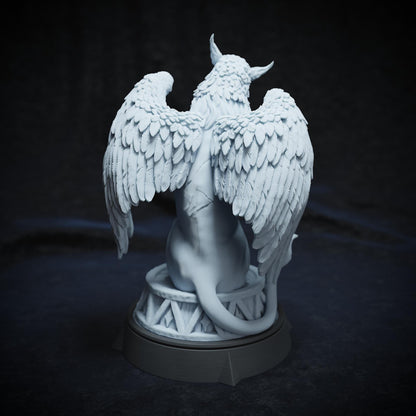 Griffin Circus Act | Tabletop or Display Scale | TTRPG Miniature | Cripta Studios