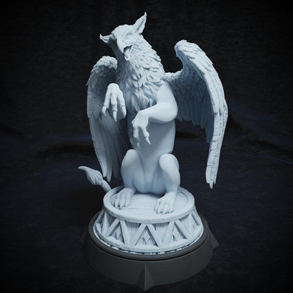 Griffin Circus Act | Tabletop or Display Scale | TTRPG Miniature | Cripta Studios