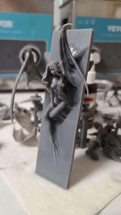 Unborn Princesses, Vampires | Resin Garage Kit Pin Up Figure Statue | Blackthorn Miniatures
