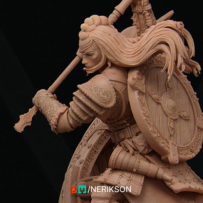 Thyra the Conqueror | Garage Resin Kit Statue | D&D TTRPG Fantasy Miniature | Nerikson
