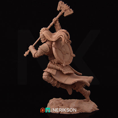 Thyra the Conqueror | Garage Resin Kit Statue | D&D TTRPG Fantasy Miniature | Nerikson