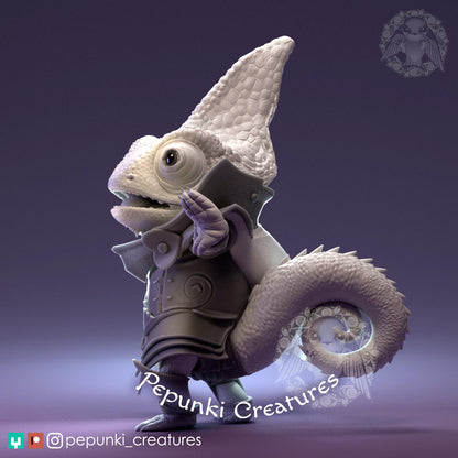 Chameleon Knight miniature from Tattles Told 3D, a tabletop or display scale D&D Humblewood TTRPG Pepunki creature mini.