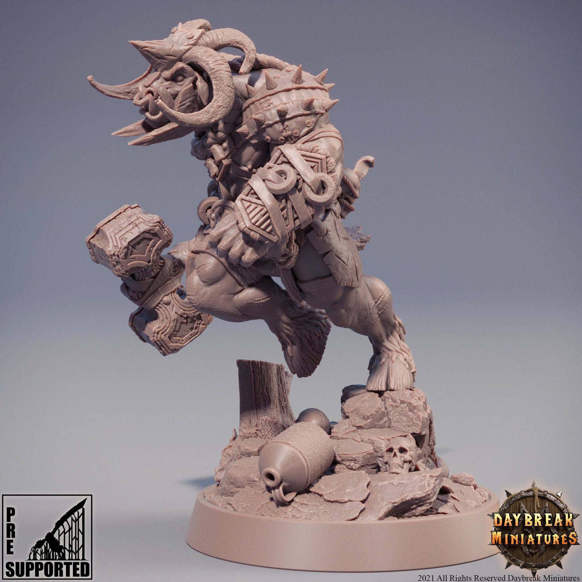 Kraakah, Minotaur Fighter | TTRPG Miniature | Daybreak Miniatures - Tattles Told 3D